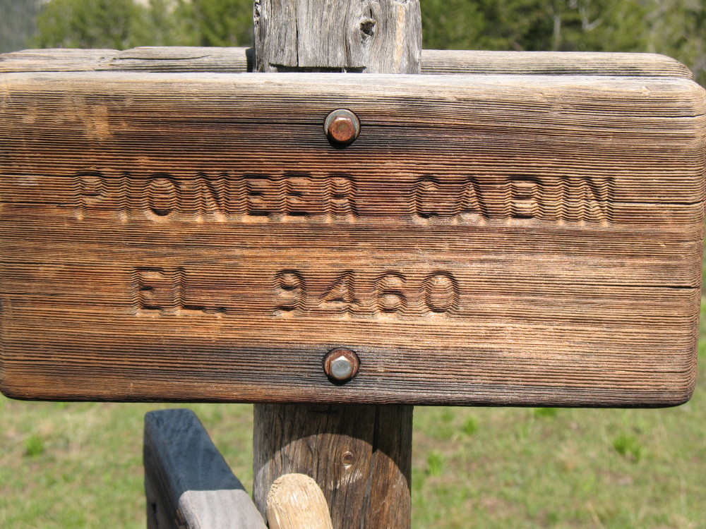 pioneer cabin hikeIMG_0033.JPG